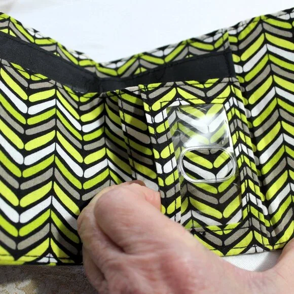Vera Bradley Small Citron Wallet, Like New - Picture 7 of 9